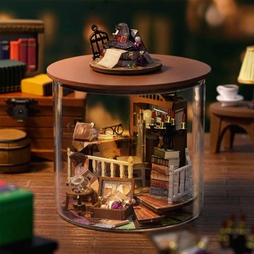 Miniature Dollhouse Kit - Magic Cabin