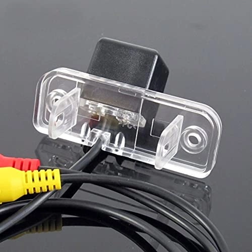 Rear View Reverse Backup Tracks Camera - 728 x 512