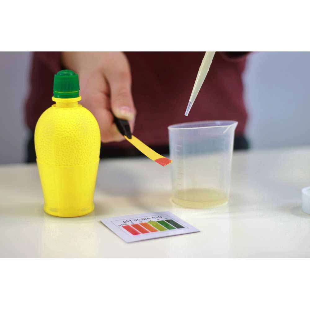 Chemistry Kit - 150 pieces 10 to 13 years+ Chemistry