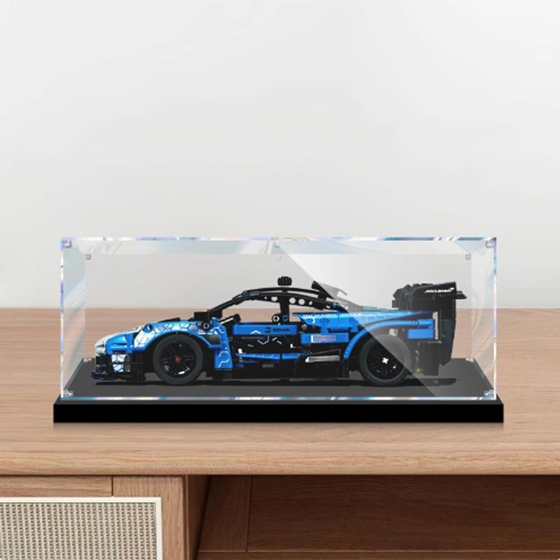 FEIRUBO Acrylic Display Box - Compatible with Lego 42123 40 x 20 x 15 cm Black Base