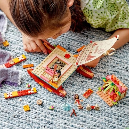 Disney Princess Moana's Wayfinding Boat (43210)