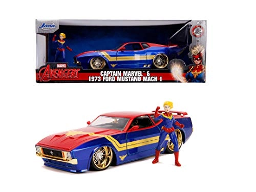 1973 Ford Mustang Mach 1 with Captain Marvel Figure- 1:24