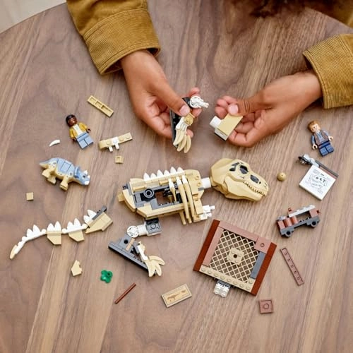 Jurassic World T. rex Dinosaur Fossil Exhibition (76940)