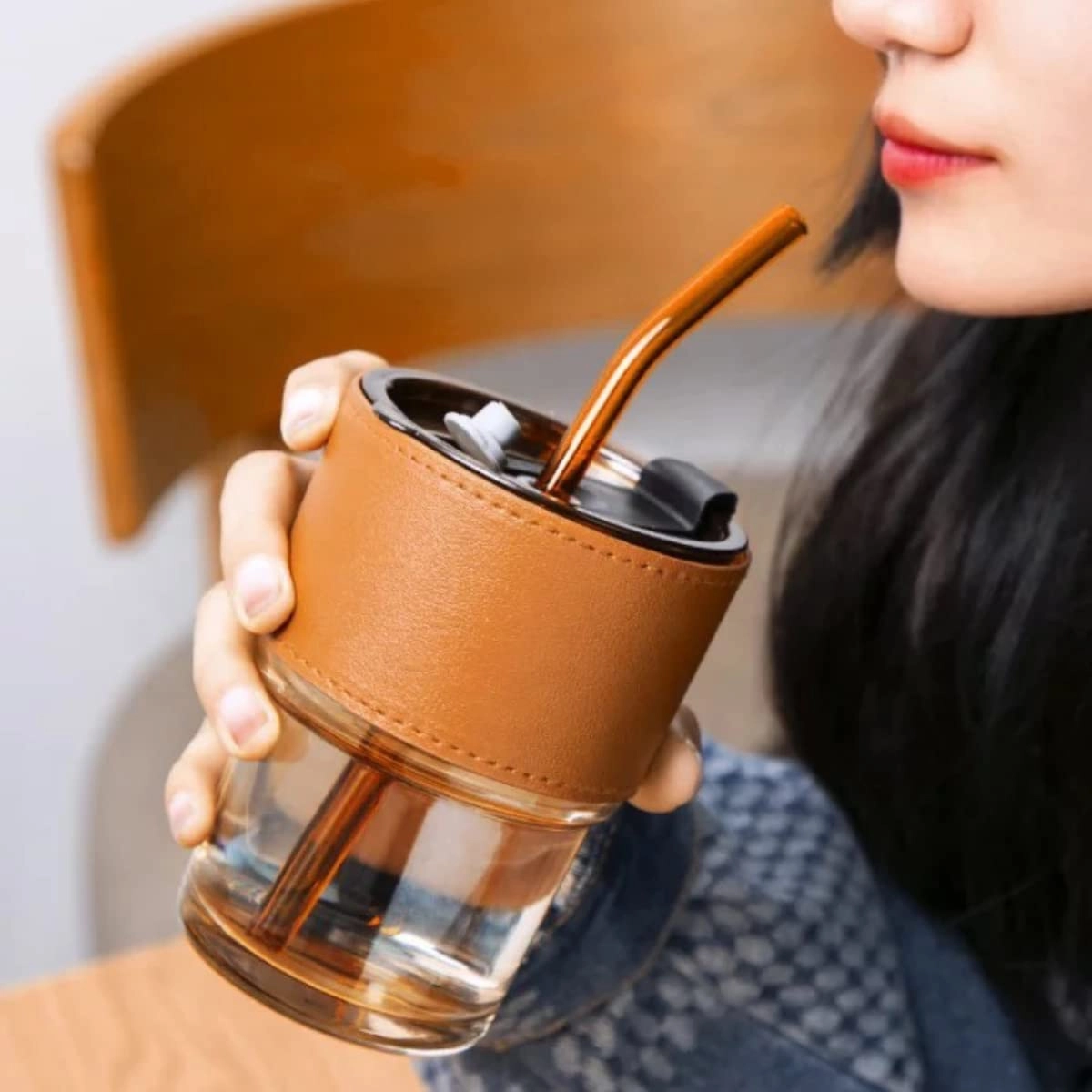 Sipper Glass Tumbler - 1 pcs With Lid and Straw 435 ml