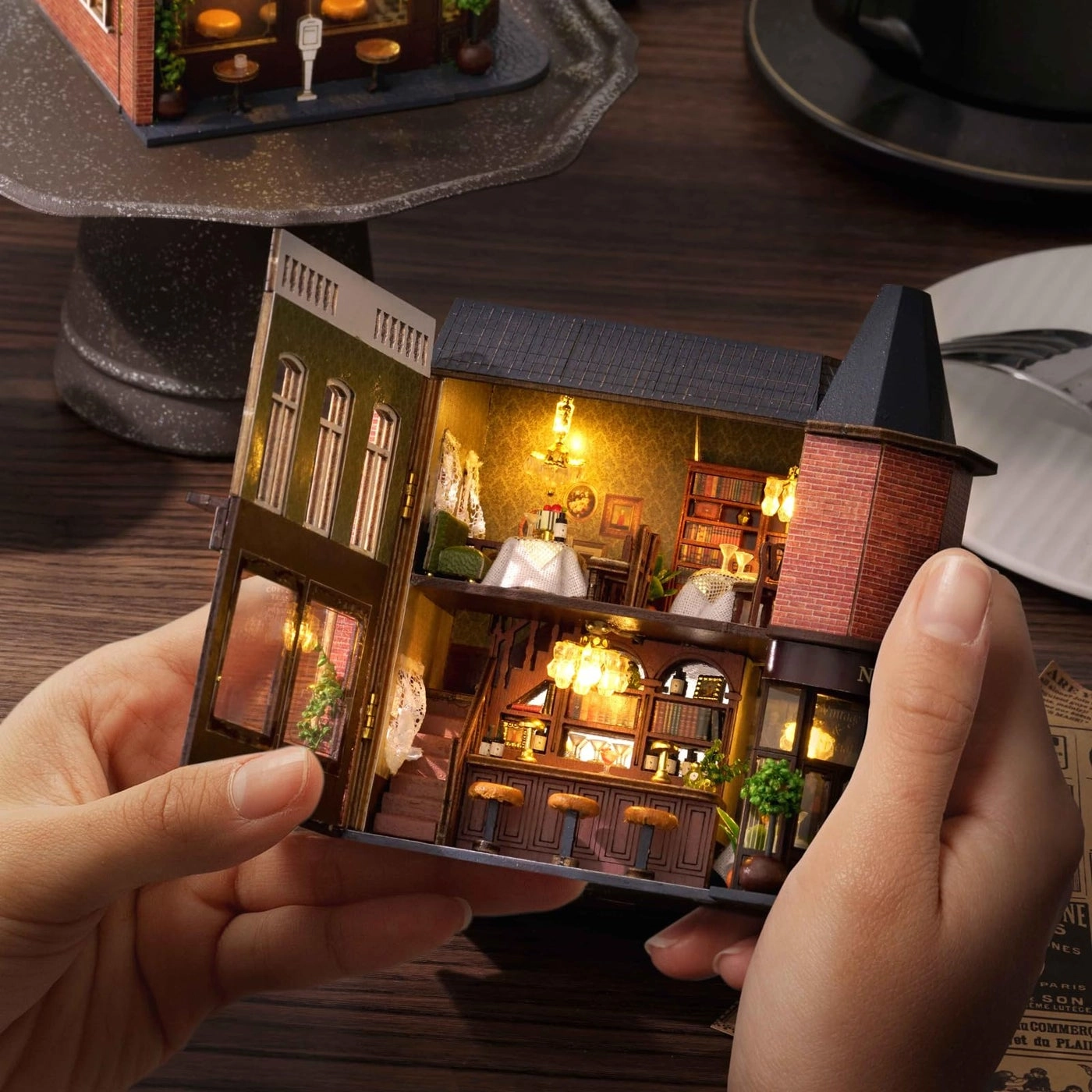 Miniature House Kit - Garden Restaurant