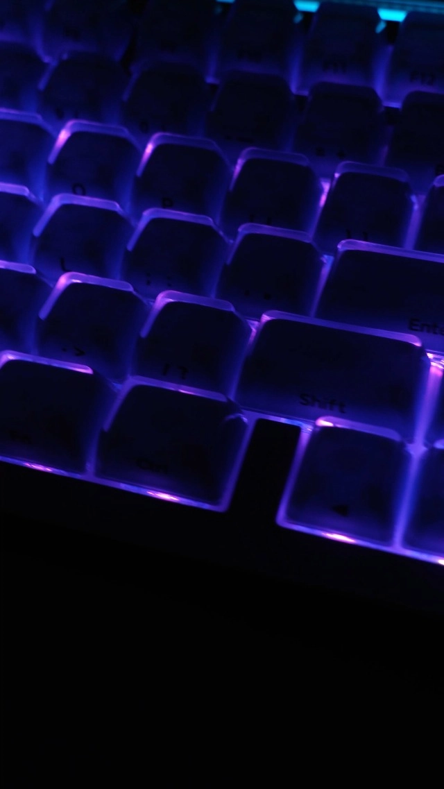 Lusterfly Jelly Keycaps Set - 104 standard keycaps 19 supplementary keycaps