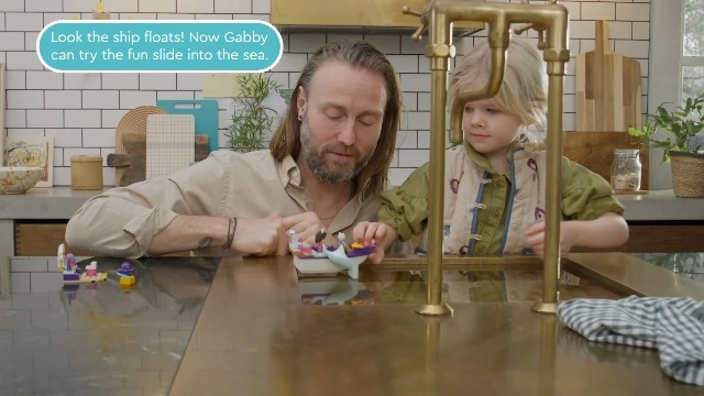 Gabby's Dollhouse Gabby & MerCat's Ship & Spa Boat (10786)