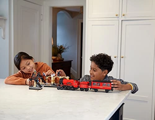 Harry Potter Hogwarts Express (75955)
