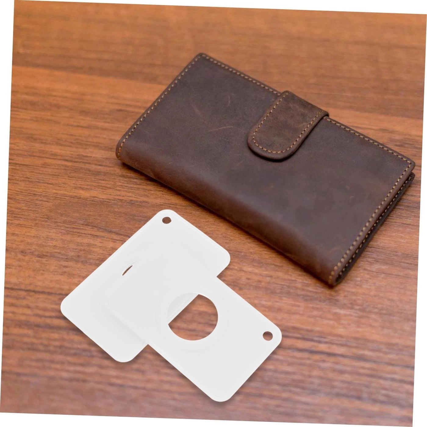 Tracker Holder - 2 Piece White