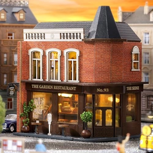 Miniature Dollhouse Kit - Warm House 1:32