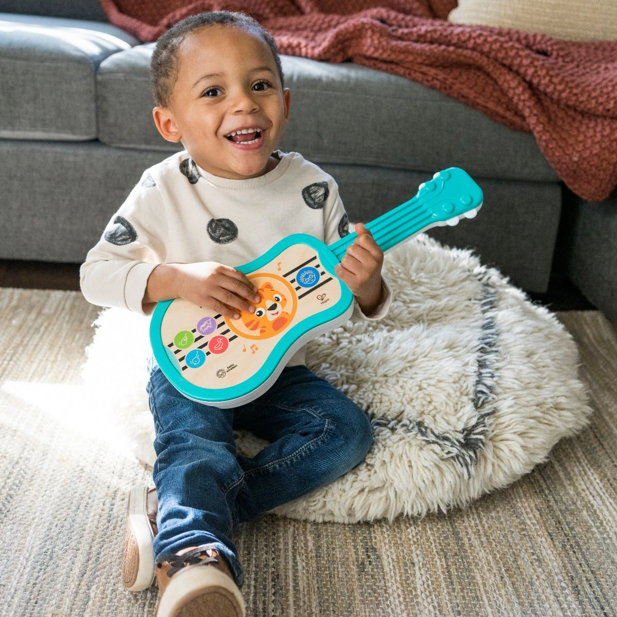Magic Touch Sing Strum Ukulele - 6 melodies 6 months to 3 years