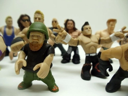 Rumblers Wrestling Figures (1) 15 pcs