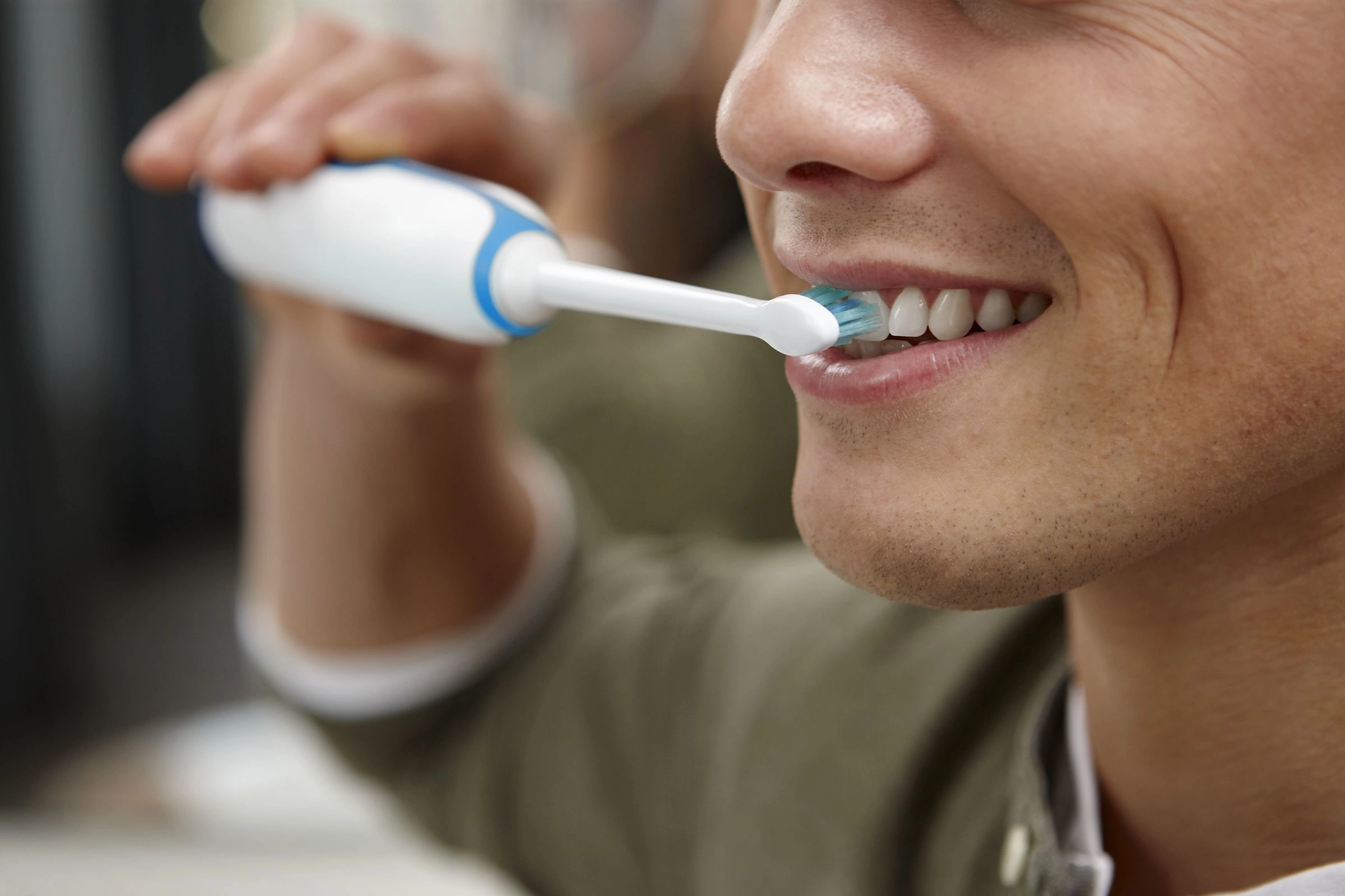 HX3215/01 - TOOTHBRUSH 1 Count