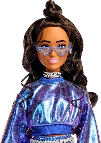 Barbie Deluxe Style - Wavy Brown Hair Metallic Blue Top and Skirt Ages 4+