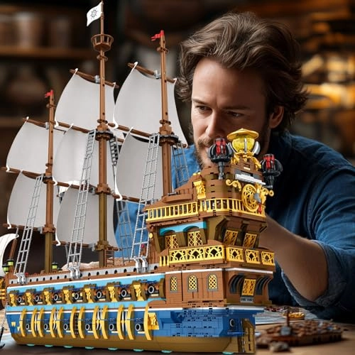 Pirate Ship (66011) - Nautical