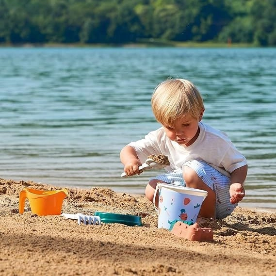 Garnished knights bucket - 18 Months