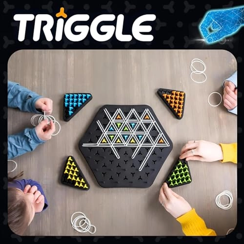 Chain Triangle Chess Game
