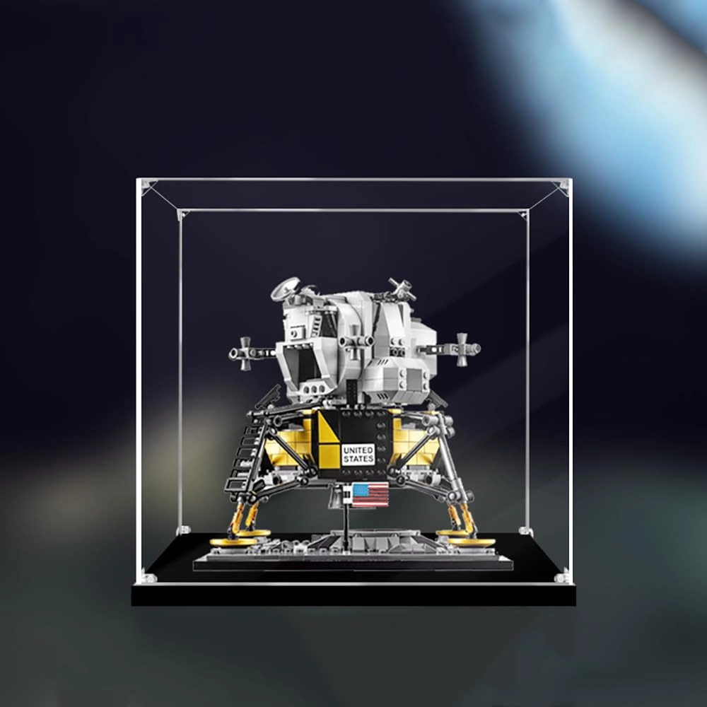 Shengor Acrylic Display Case - Lego 10266 Lunar Module No.11 25x25x25cm