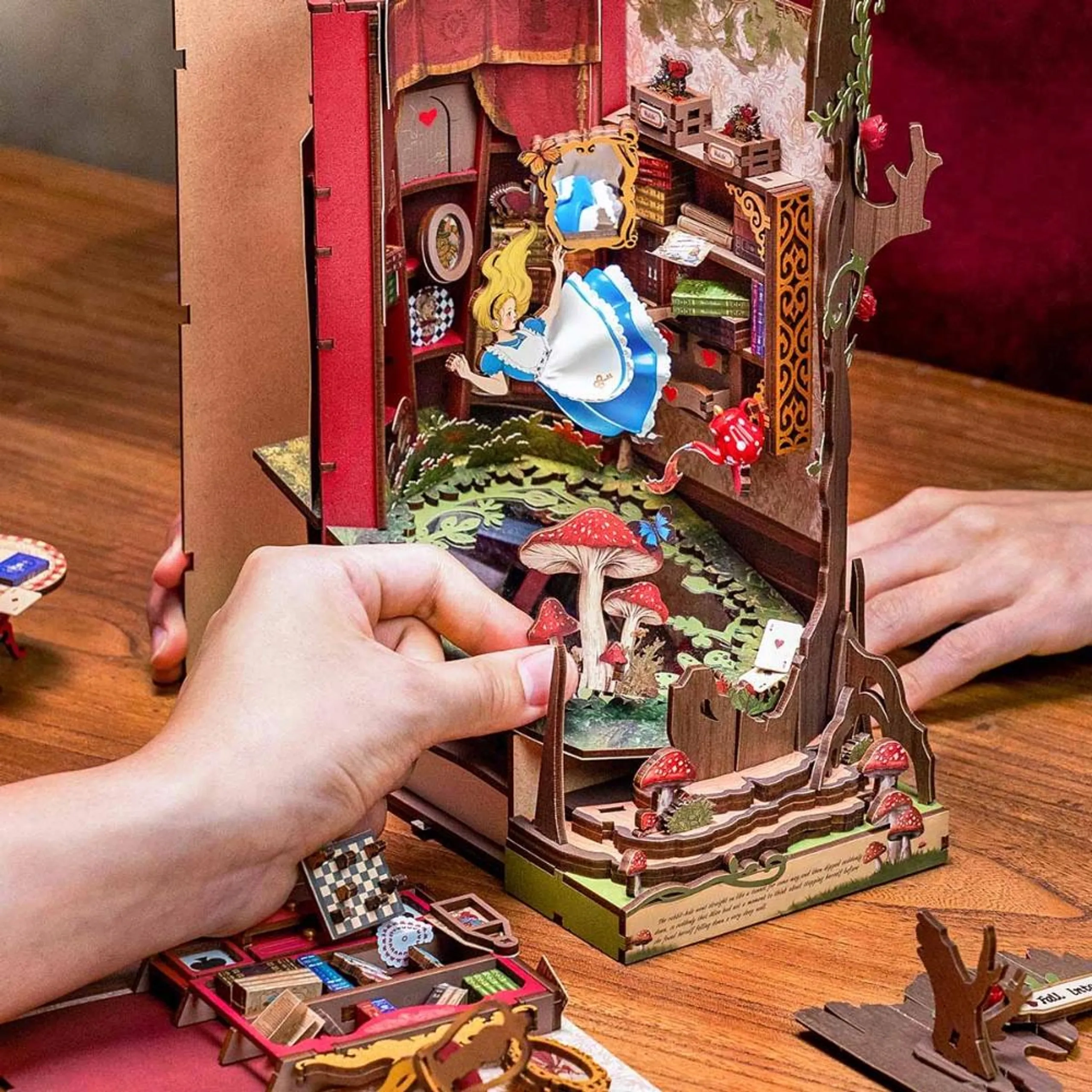 Fall Into Wonder Book Nook - 300 Pc