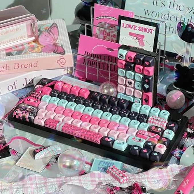 MOA Keycaps - 142 piece(s)