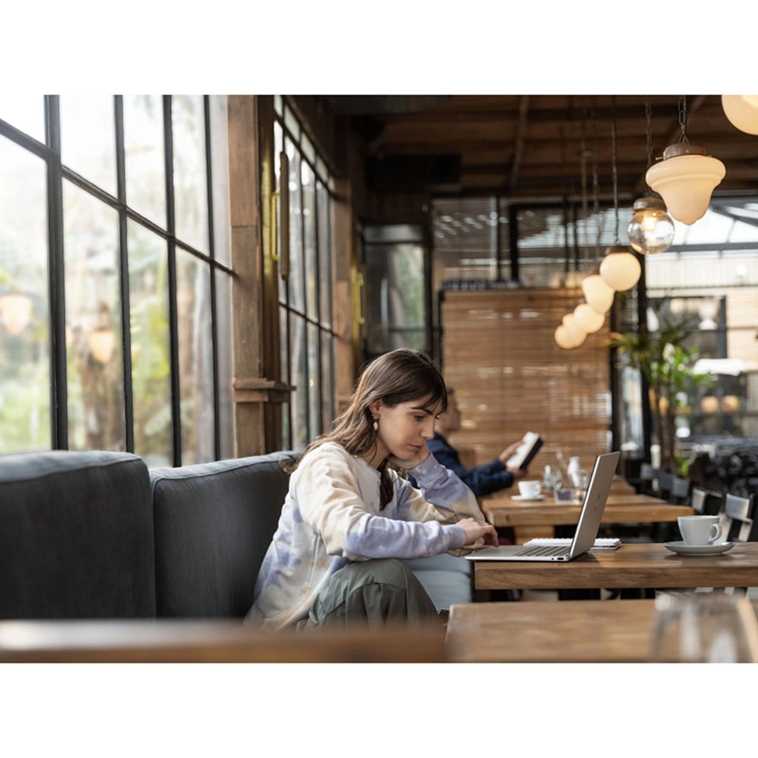 OmniBook 5 BZ6B2EA - 14'' 120U 16GB DDR5 512GB SSD