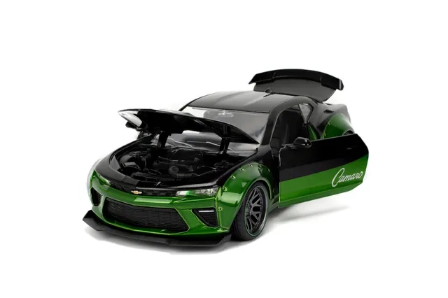 Marvel Ironman 2016 Chevy Camaro SS - 1:24