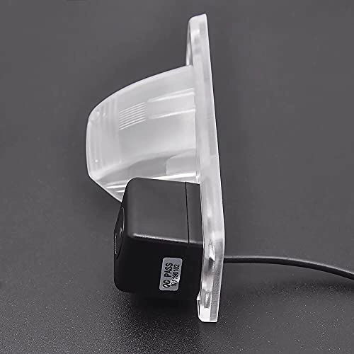 Car Rear View Backup Camera - 728 x 512 pixels