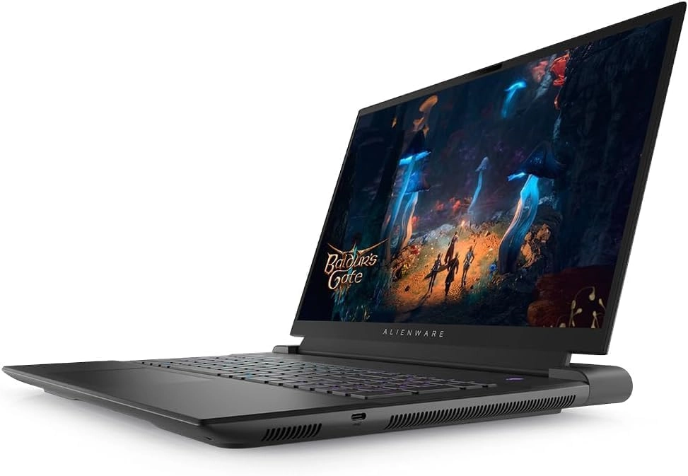 m18 R2 M18R2 - 18'' i7-14700HX 32GB DDR5 1TB SSD