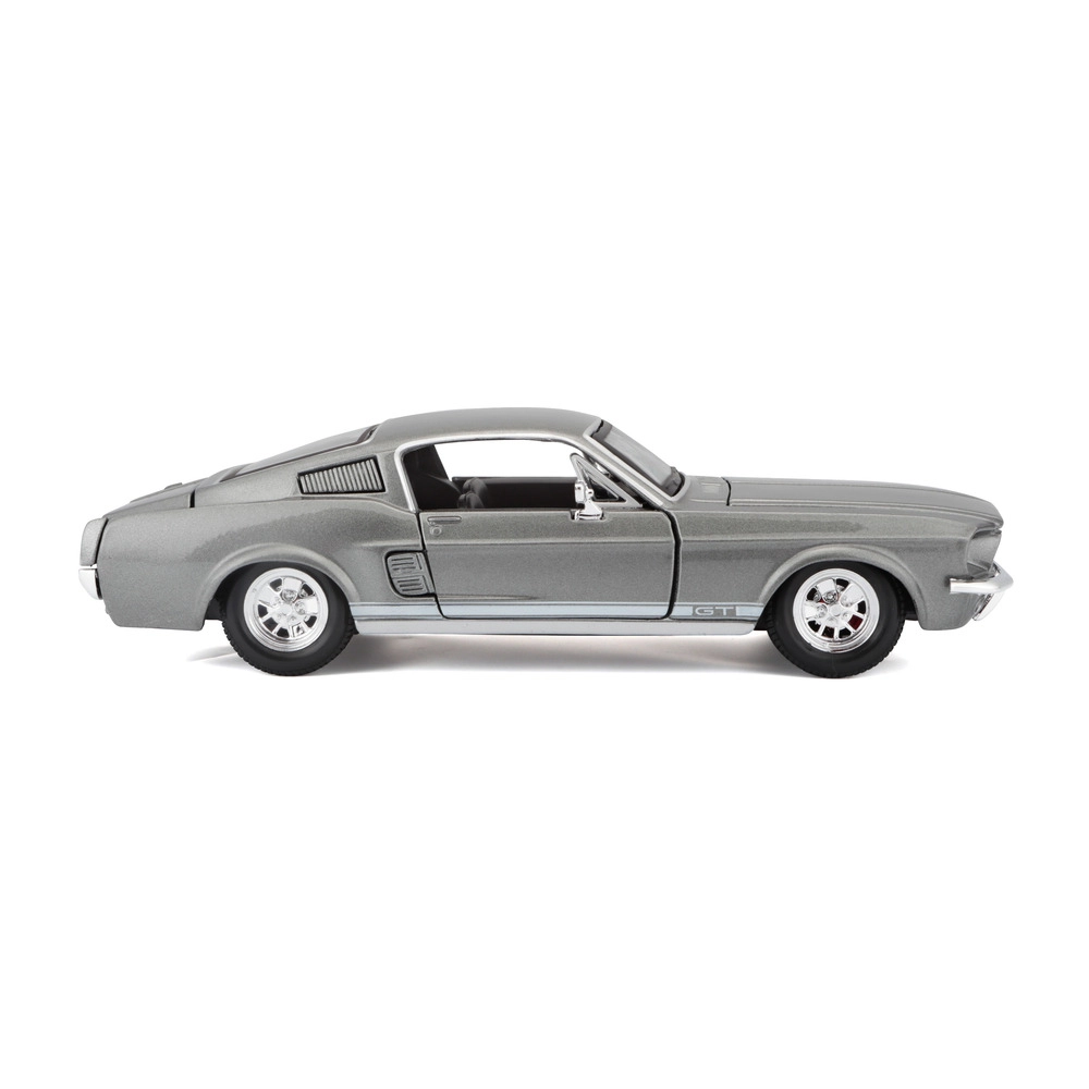 1967 Ford Mustang GT - 1:24