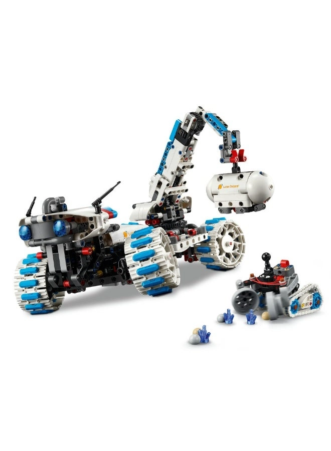 Technic Lunar Outpost Moon Rover (42211)