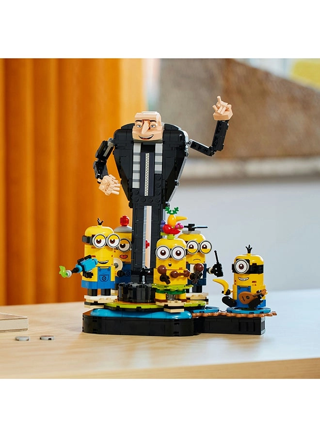 Despicable Me 4 Brick-Built Gru and Minions