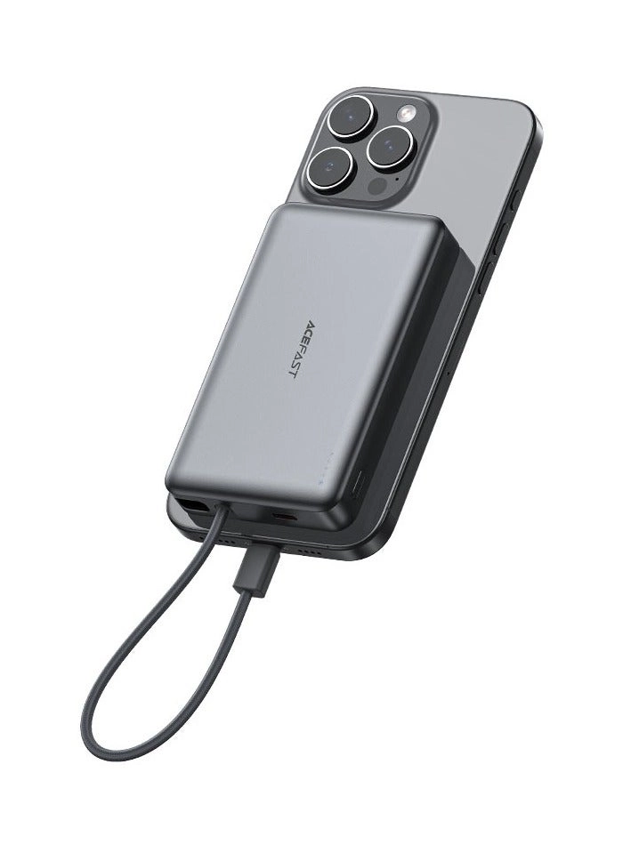 M18 - 10000 mAh 22.5 W Fast-Charging Qi Wireless Charging