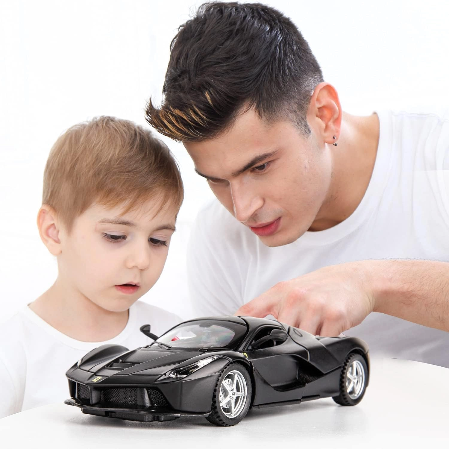LaFerrari - 1:32 1pcs