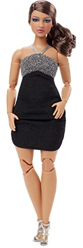 Barbie Looks - Brunette Wavy Hair Curvy Body Type