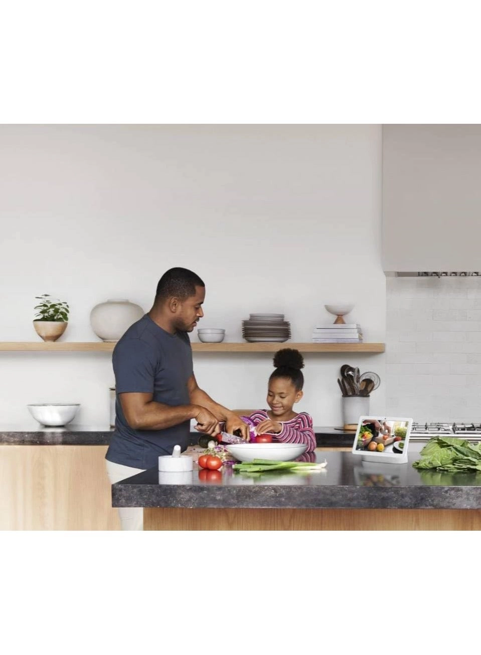 Hub Max 1st Gen - Google Assistant Charcoal