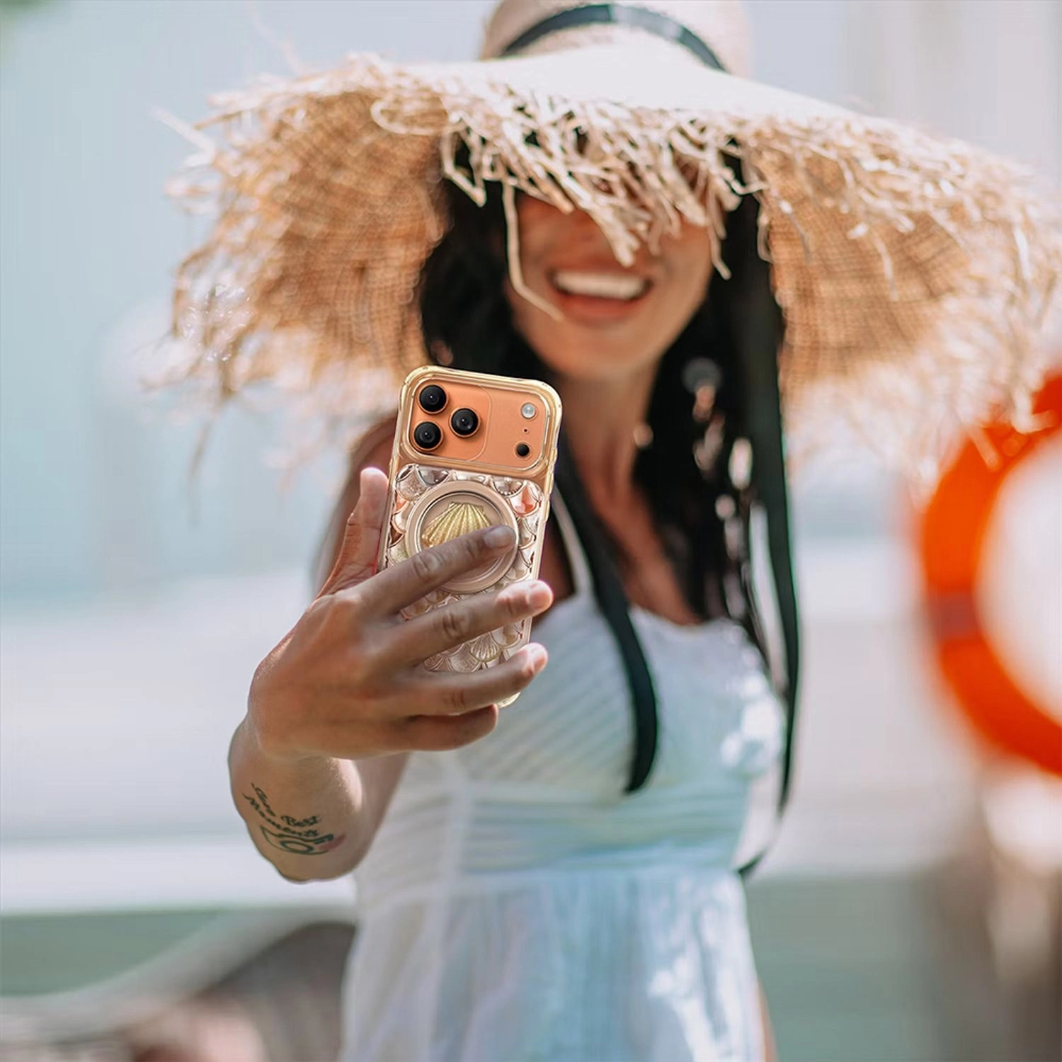 Pearl 3D Ocean Case with MagSafe for iPhone 17 Pro