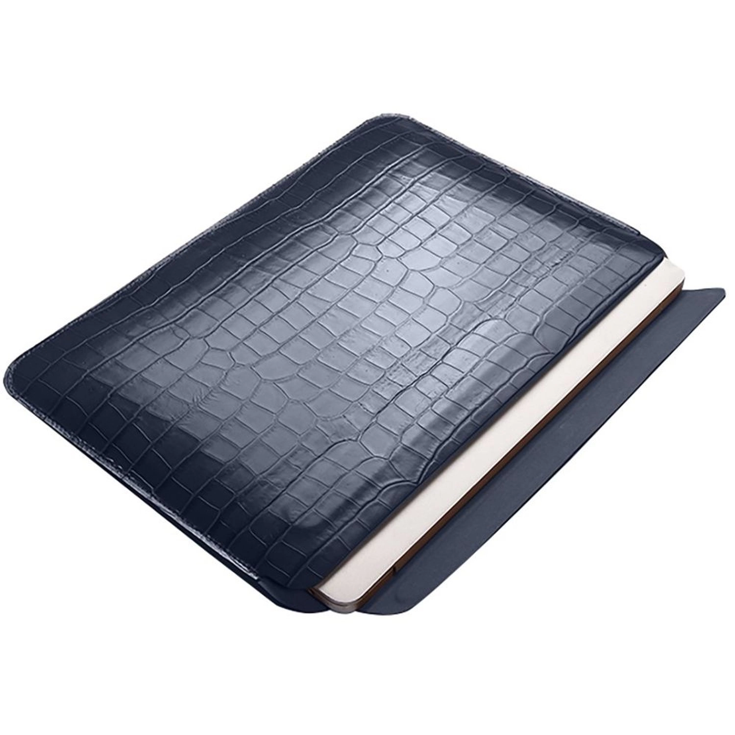 Skin Croco Sleeve for MacBook 16.2-Inch