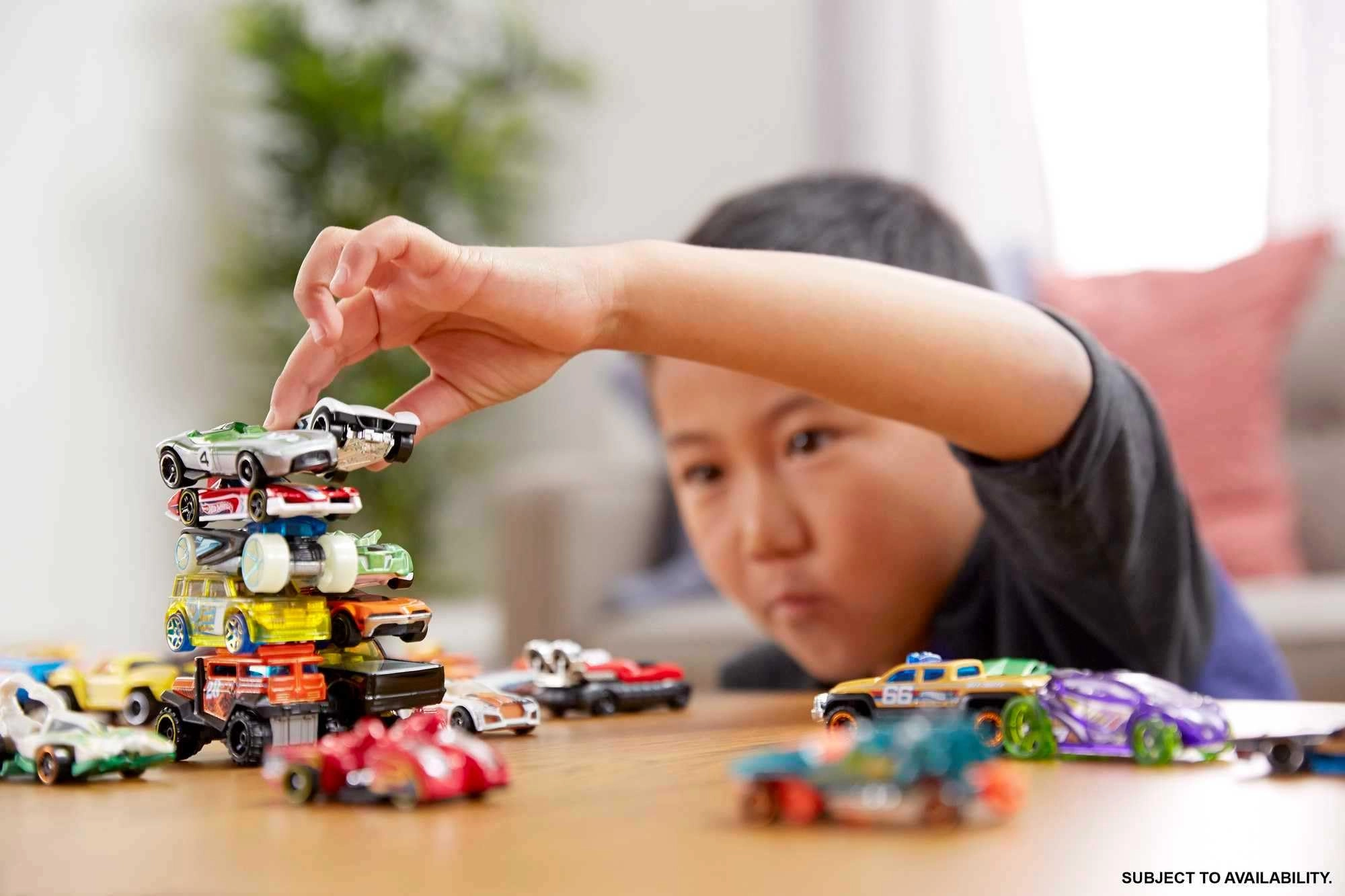 Basic Die-Cast Car Pack 1:64 20 pcs