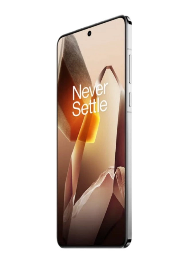 13 - 12GB 256GB