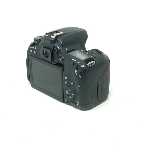 EOS 77D
