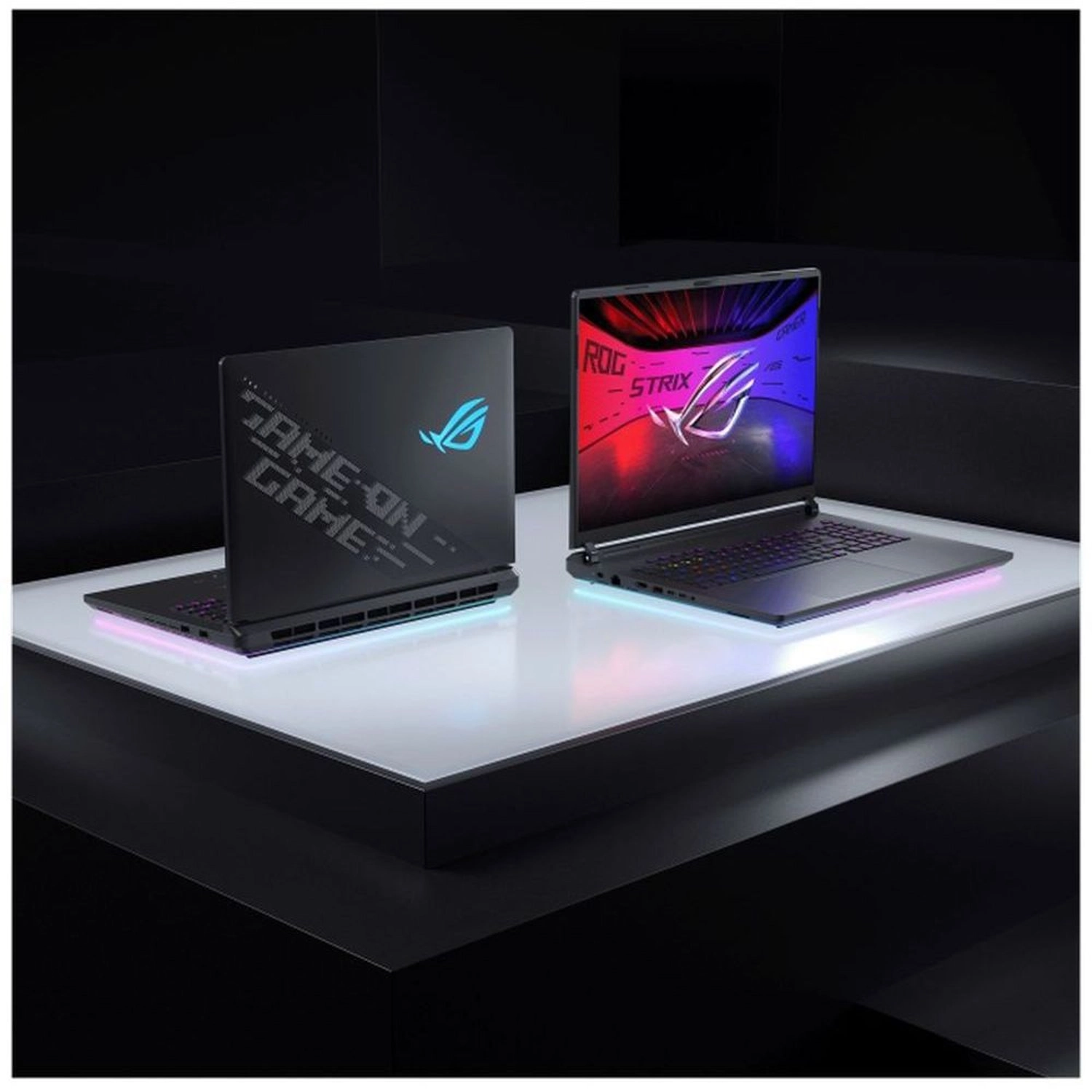 ROG Strix SCAR 18 G835LR - 18'' Core Ultra 9 275HX