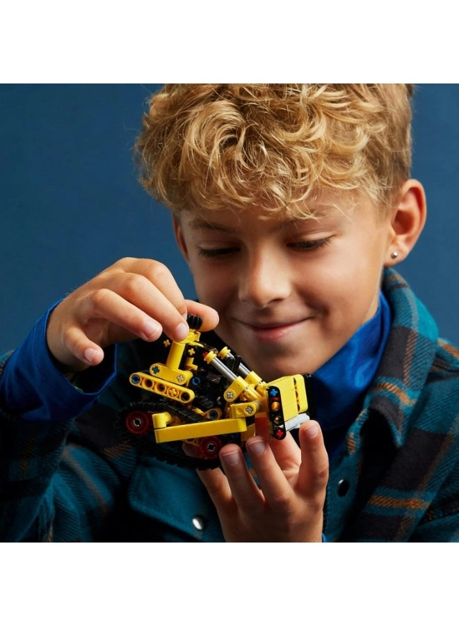 Technic Heavy-Duty Bulldozer (42163)