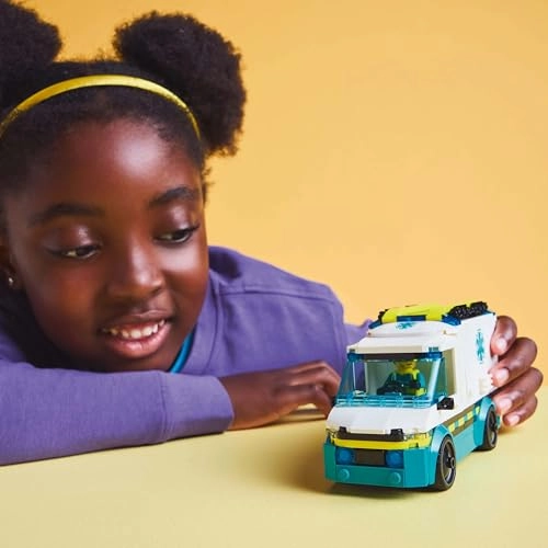 LEGO City Emergency Ambulance (60451) - Vehicle