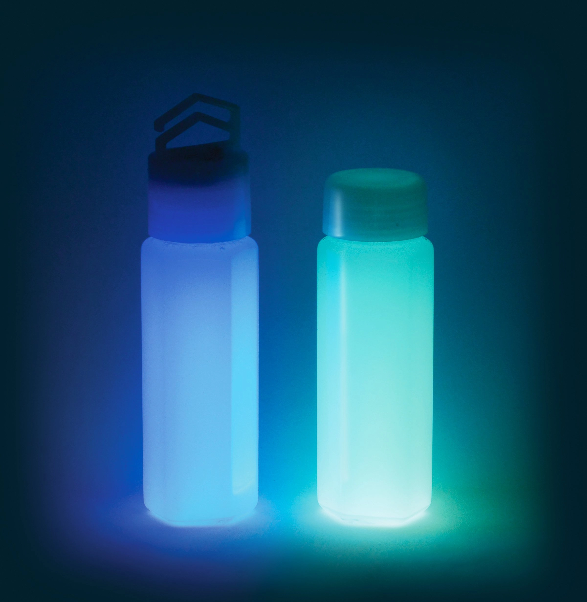 Glow Stick Lab - Science three colors ultraviolet light