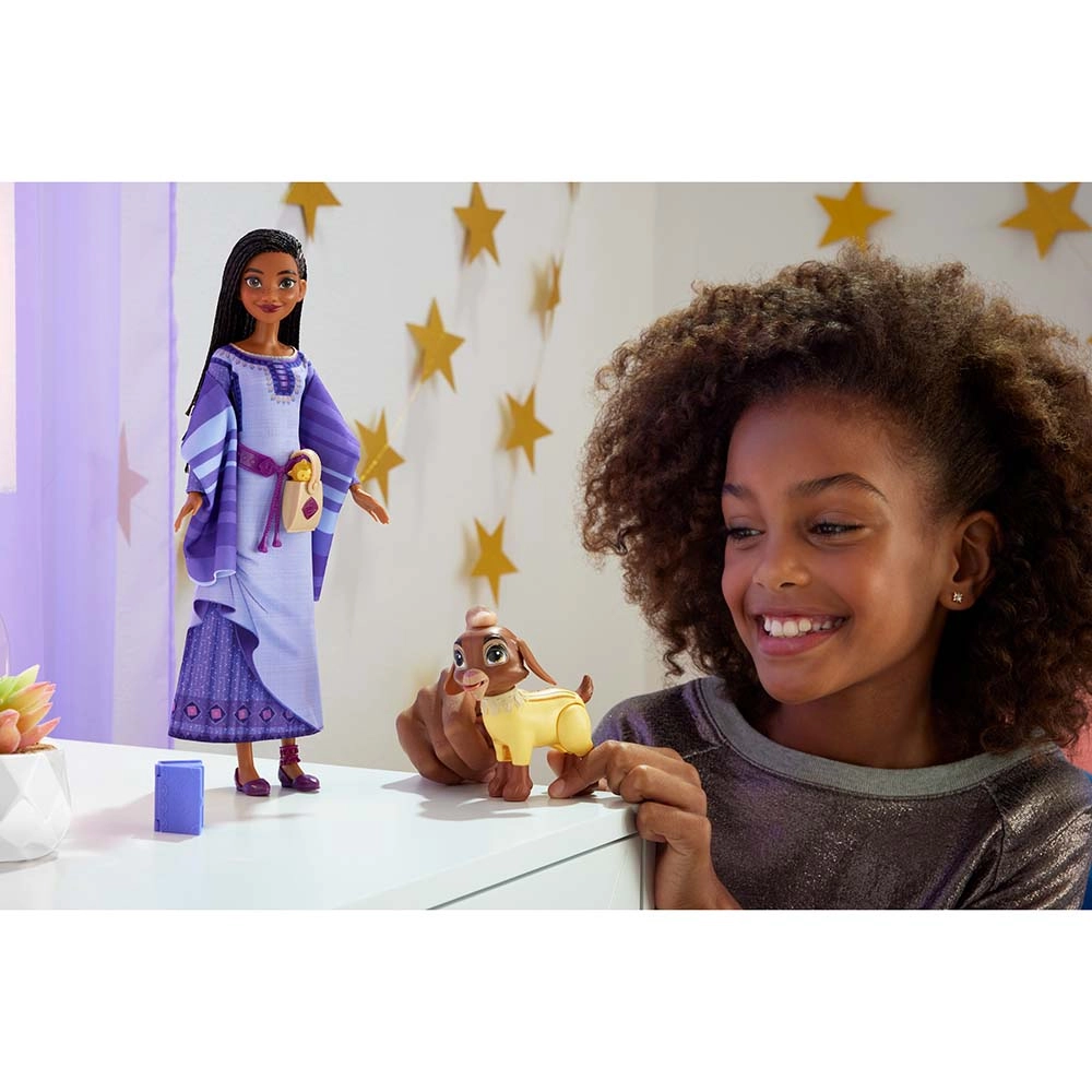 Asha of Rosas Adventure Pack Doll - Posable Removable Fashion Ages 3+