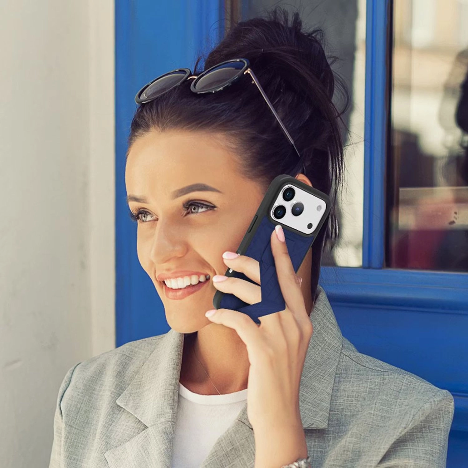 Morphix GripStand Case for iPhone 17 Pro Max