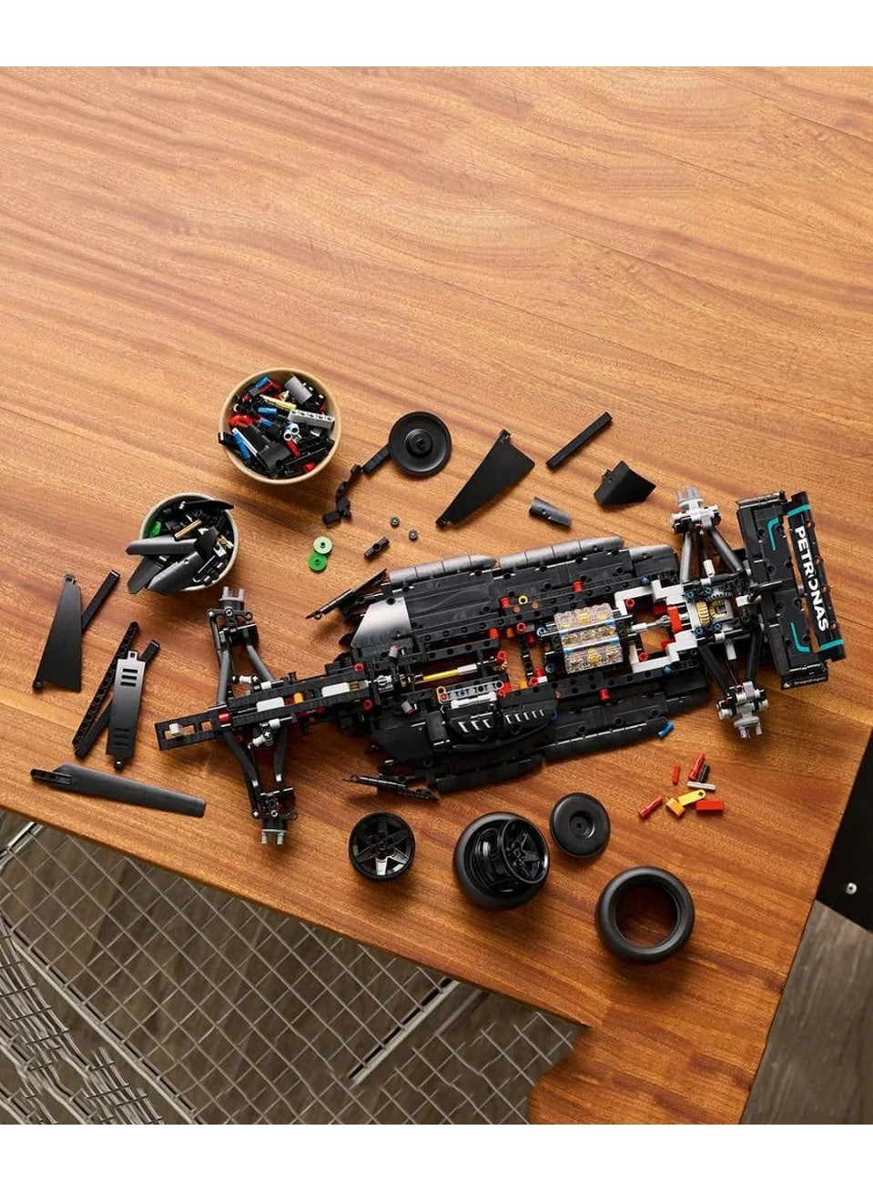 Technic Mercedes-AMG F1 W14 E Performance (42171)