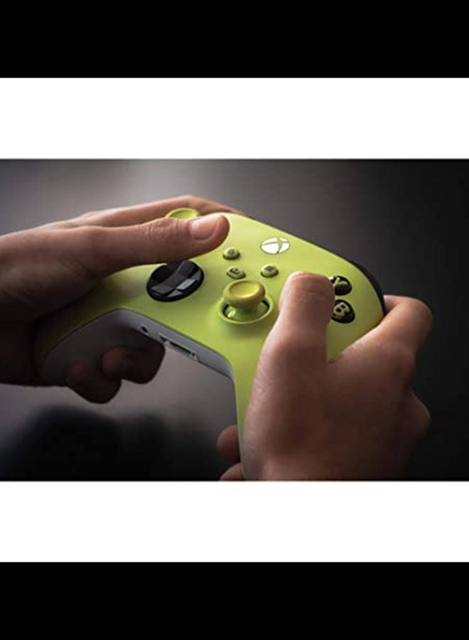 Xbox One/Xbox Series X/Xbox Series S QAU00022 Electric Volt