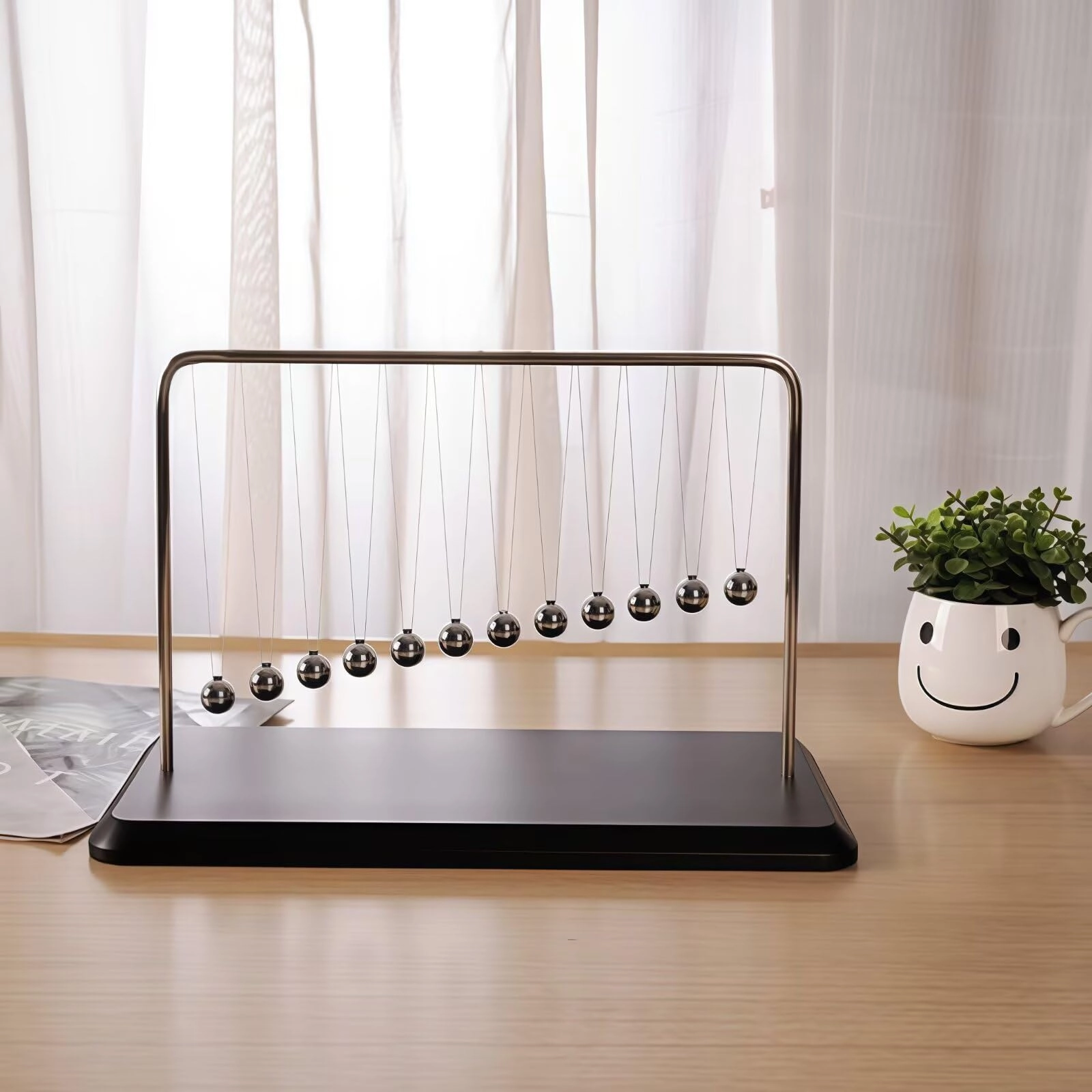 Newton's Cradle - 12 pieces Physics