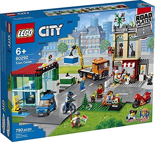 City Town Centre (60292) - Car Wash 8 Minifigures